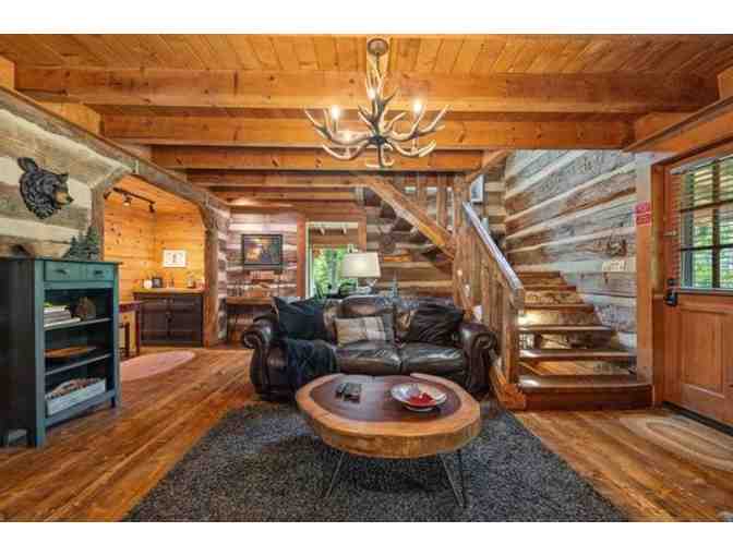 4 night stay Historic Log Cabin with Smoky Mountain Zipline Adventure + Gift - Photo 2