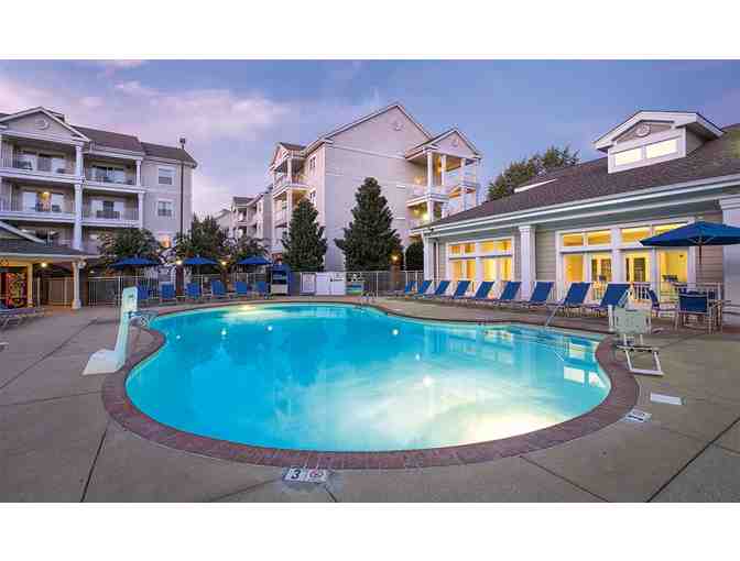 4 Night Nashville Stay + Songwriting with Dani Rose Yellowstone + Landman + Gift - Photo 4