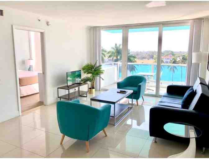 4 night South Beach Luxury Suite + Art Deco Tour + Gift - Photo 6