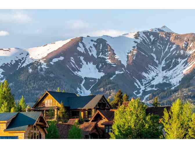 The Rockies & More! 7-Night Resort Stay