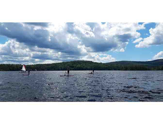 Award-Winning Lakefront Inn Escape