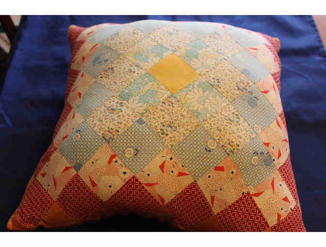 Handcrafted Quilt with Pillow