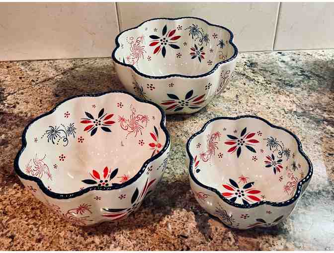 Temp-tations Old World Set of 3 Nesting Bowls