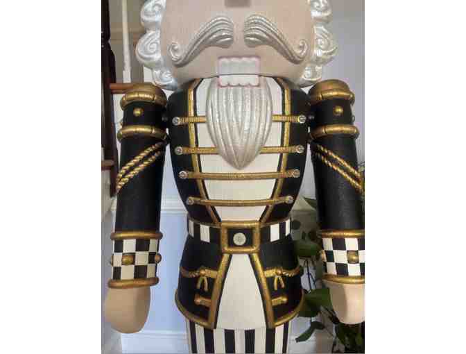 Magical Holiday Nutcracker - Photo 3