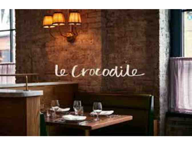 6th Grade Class Basket- Williamsburg Weekend Escape