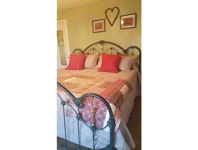 One Night Stay for Two at Applinger Farm