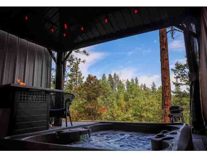 Two Night Stay at Casita De Venado, Luxury Tiny House in Shady Cove, OR