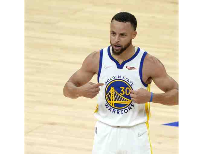 2 premium seats for the Golden State Warriors vs. LA Clippers Game on Sunday, April 13