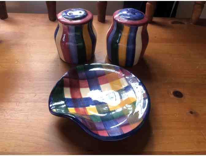 Several Pieke Pottery Pieces