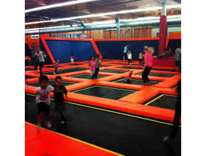 Five 1-Hour Jump Passes to Big Air Trampoline Park, Laguna Hills