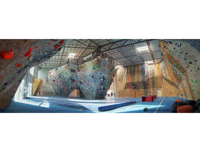 Seven (7) Gift Certificates for Two Intro Packages with Rental Gear at Hangar 18