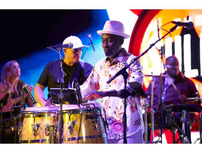 2 VIP Tickets to MENUS A Night Within the Stars