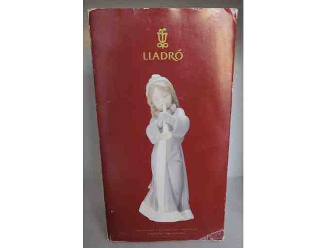 LLADRO FIGURINE
