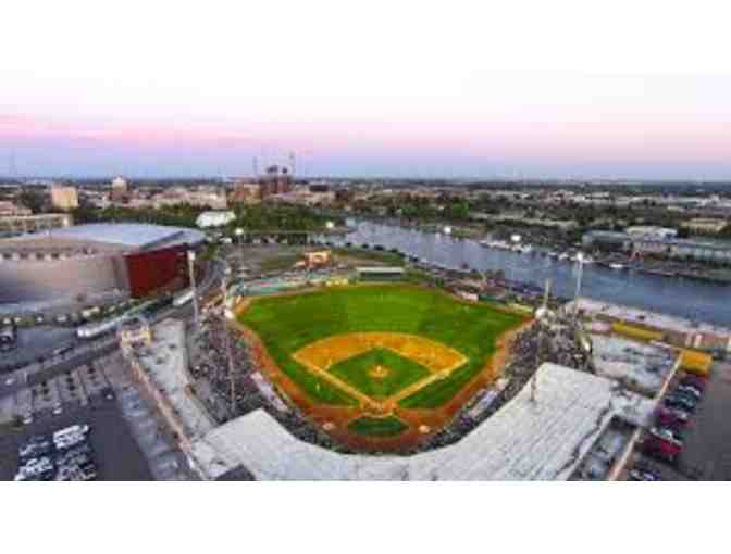 Calling Baseball Fans - Stockton Ports
