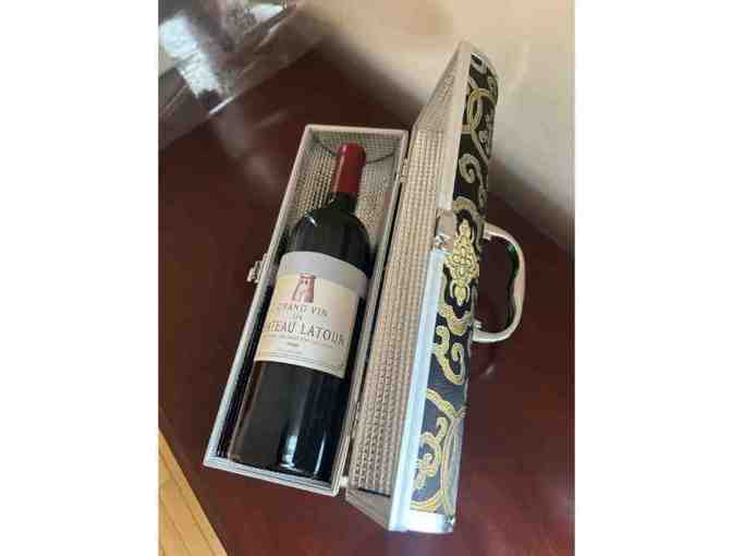 2000 Grand Vin de Chateau Latour Premier Grand Cru Classe; Pauillac, Bordeaux, France