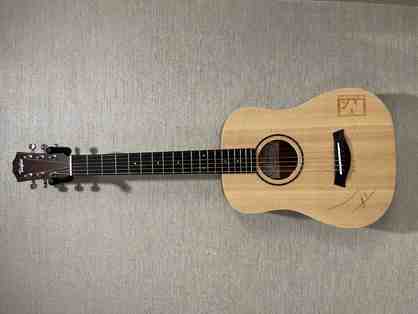 Autographed Tim McGraw Baby Taylor BT1Accoustic Guitar & Case