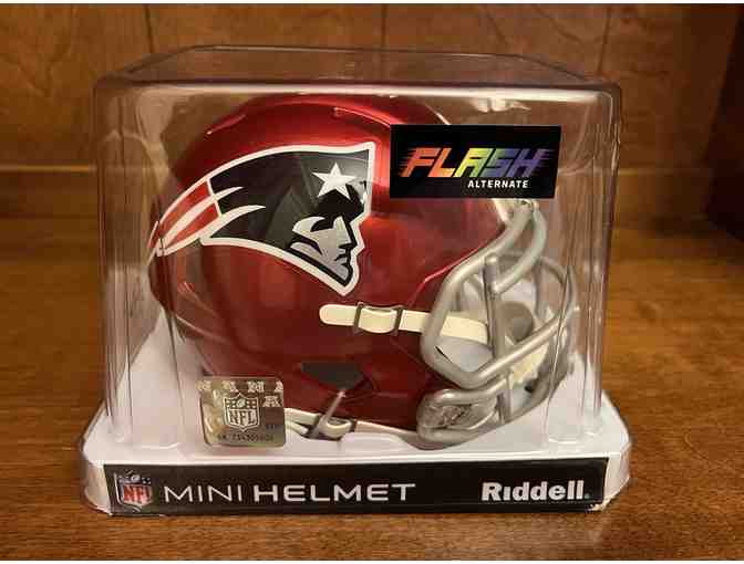 Damien Harris Red Mini Helmet