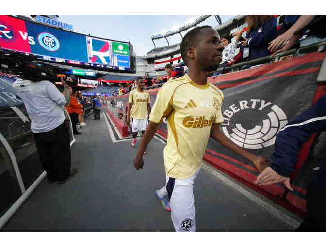 Alhassan Yusuf Signed One Planet New England Revolution Pre-Match Top