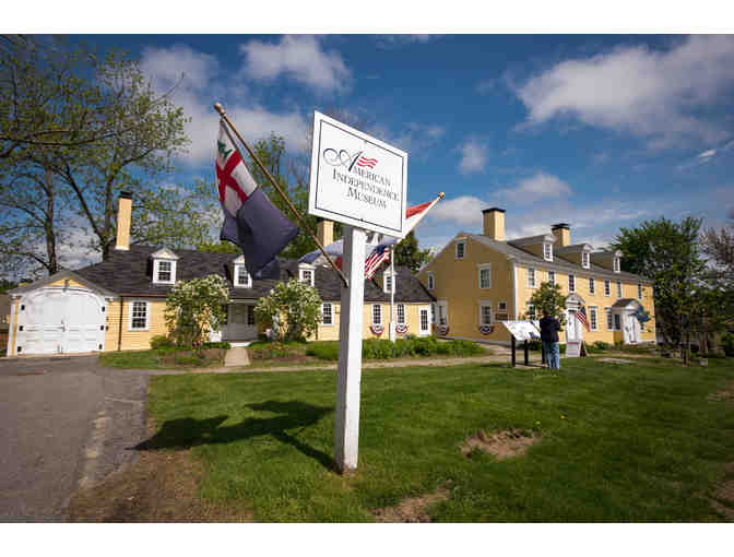 Behind-the-scenes tour of the Ladd-Gilman House and Folsom Tavern