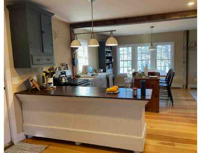 Long weekend stay in historic Harrisville home