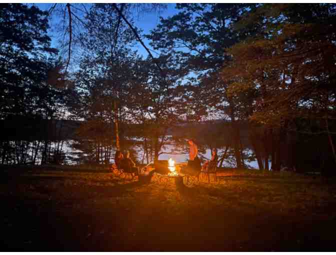 Long weekend stay in historic Harrisville home