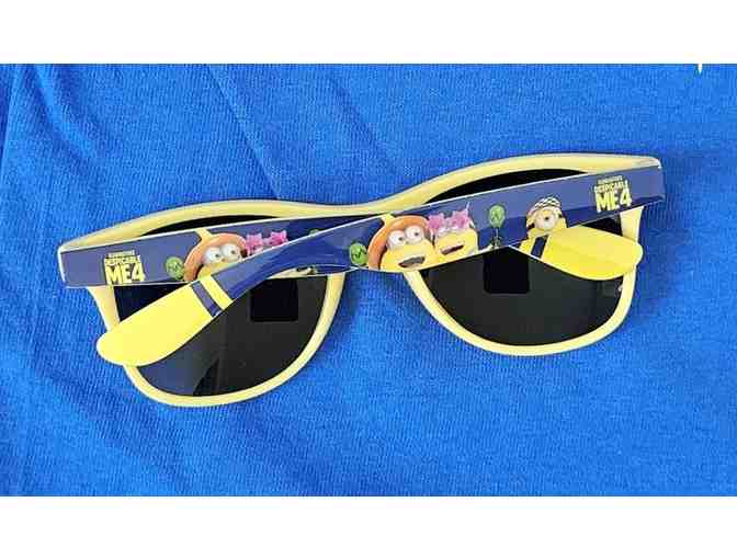 DESPICABLE ME 4: Universal Promo Package -Youth Large