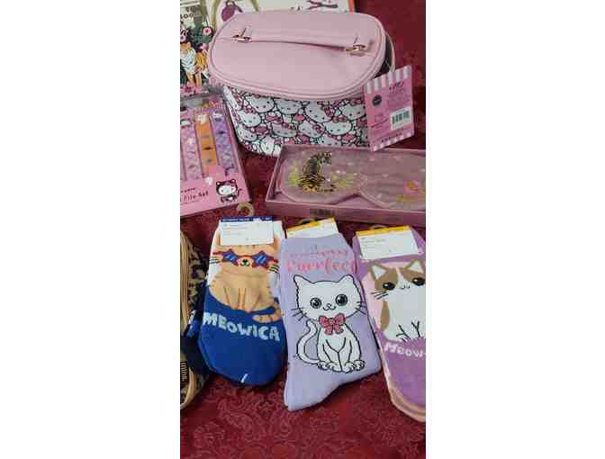 CAT TRAVEL AND BEAUTY BAG