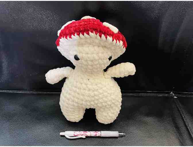 Crocheted Mocchi Mushroom - Photo 3