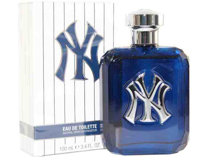 Carrying Case with five (5) bottles of perfume and - Photo 6