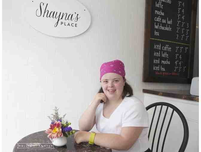 Shopping and Dining Through Wickford