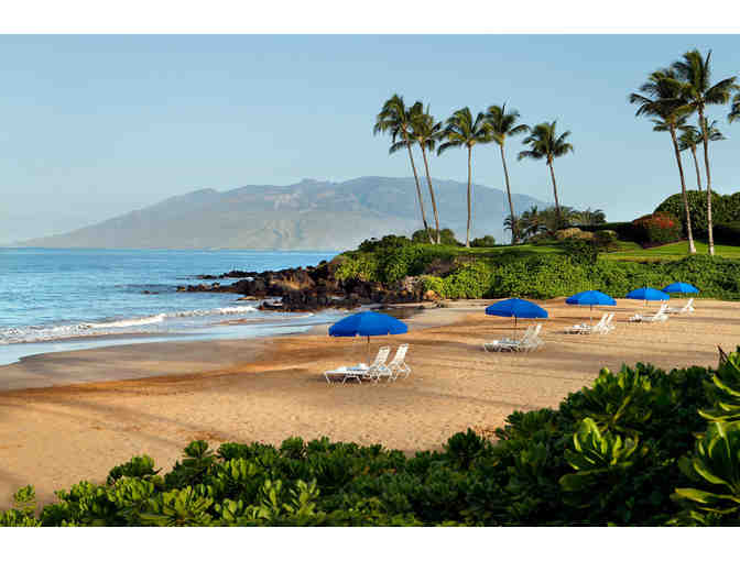 Pacific Vacation Paradise, Maui  7 Days/6 Nights at Fairmont Kea Lani + $500 Gift Card