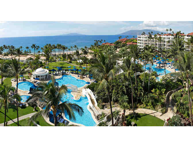 Pacific Vacation Paradise, Maui  7 Days/6 Nights at Fairmont Kea Lani + $500 Gift Card