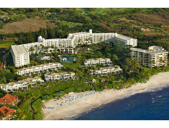 Pacific Vacation Paradise, Maui  7 Days/6 Nights at Fairmont Kea Lani + $500 Gift Card