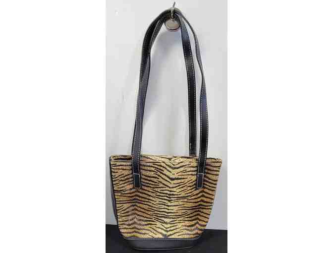 #20 Liz Claiborne Animal Print Brown Purse & Matching Wristlet - Excellent Condition