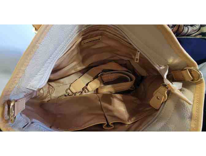 Ora Delphine Handbag Top Handle Tan Leather Zip Close 14x8x5 - Used