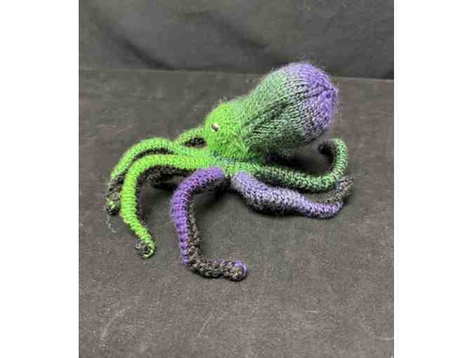 Knitted Octopus Friend from Carrie Vaughn