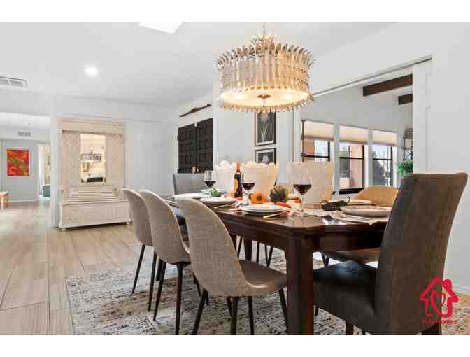One Week in a Luxury Home in Albuquerque for up to 8 Guests