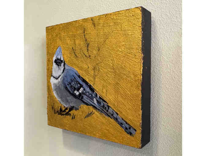 Painting of blue jay on a gilded birchwood panel - Photo 2