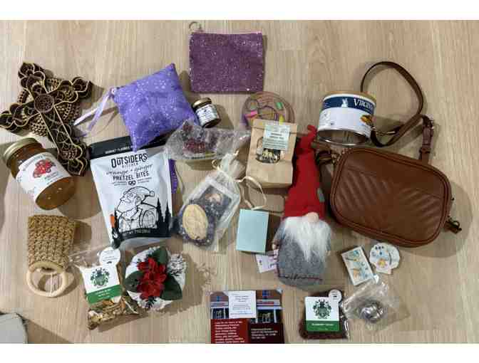 Williamsburg Bazaar Treasures